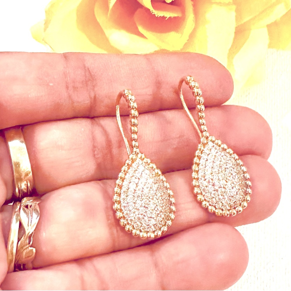18K Solid Gold Earrings